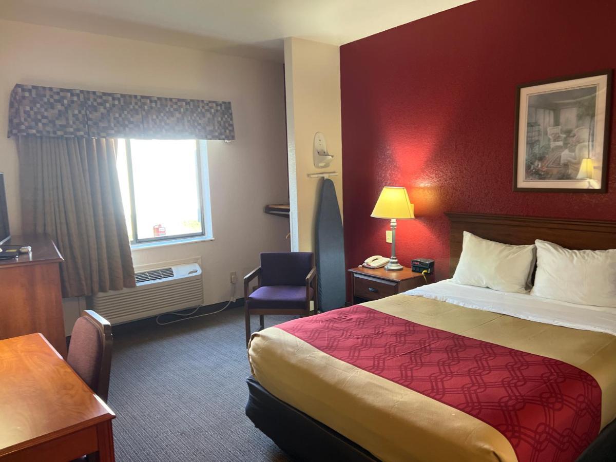 Express Inn & Suites Decatur Εξωτερικό φωτογραφία