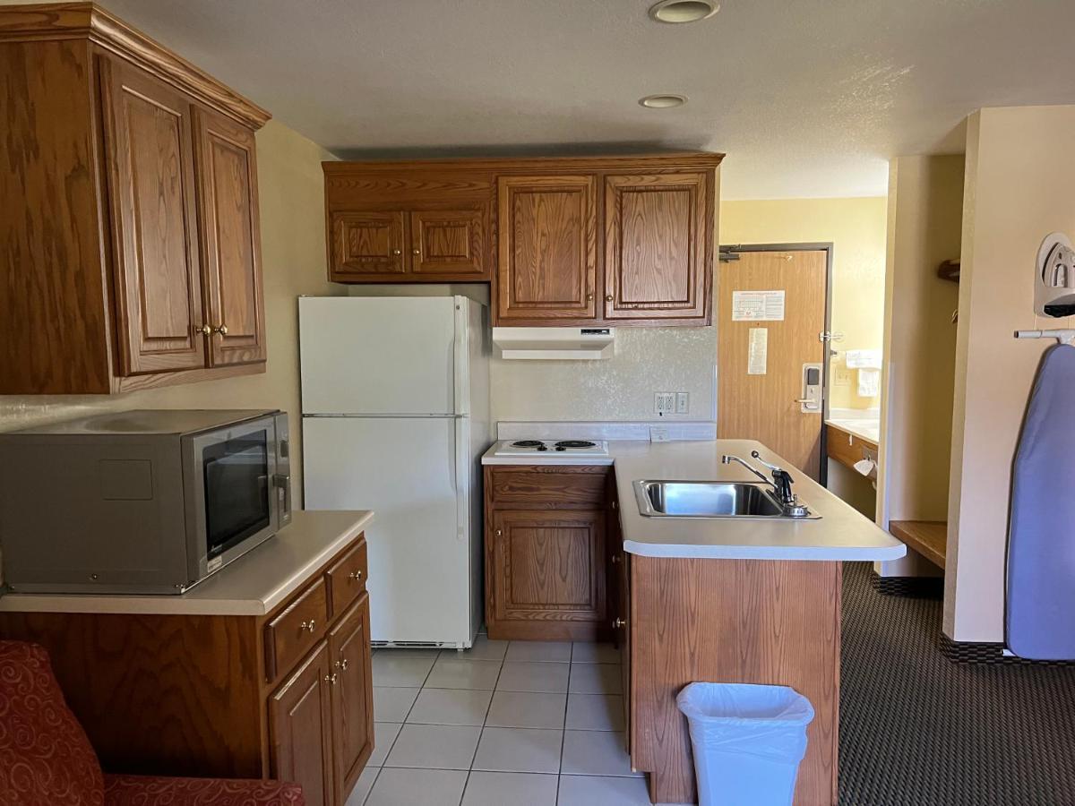 Express Inn & Suites Decatur Εξωτερικό φωτογραφία