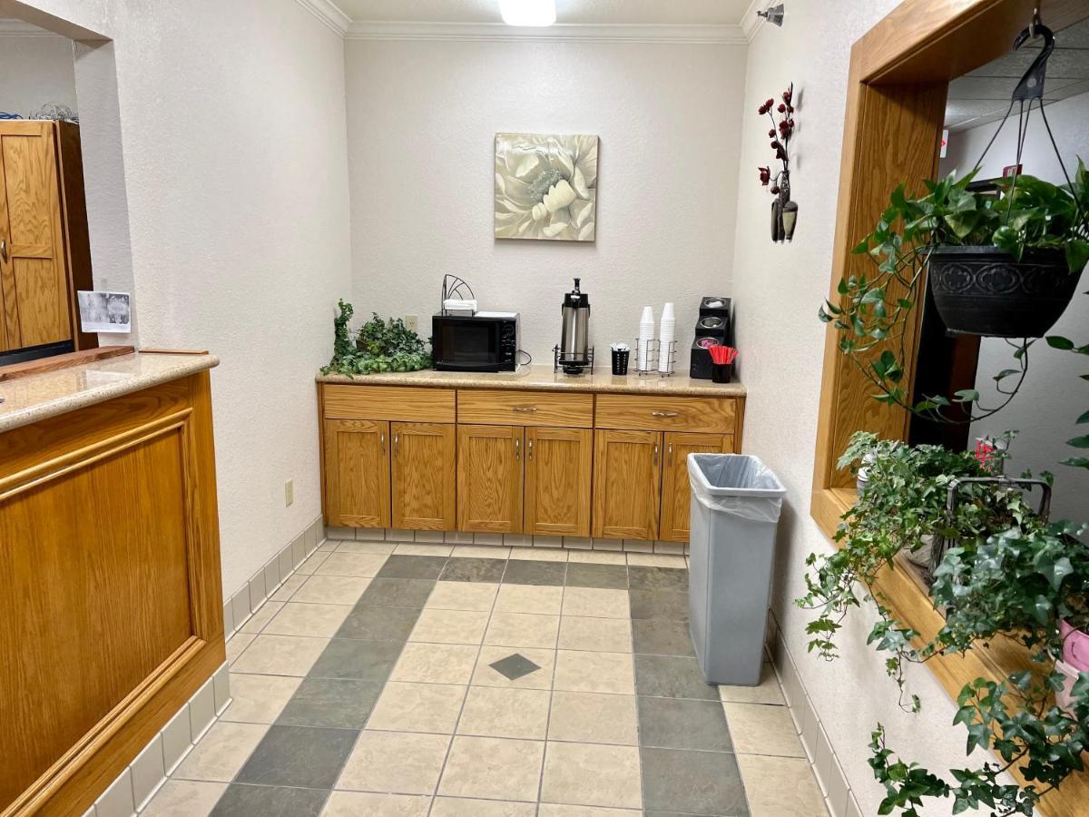 Express Inn & Suites Decatur Εξωτερικό φωτογραφία