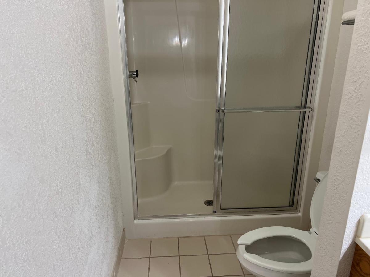 Express Inn & Suites Decatur Εξωτερικό φωτογραφία