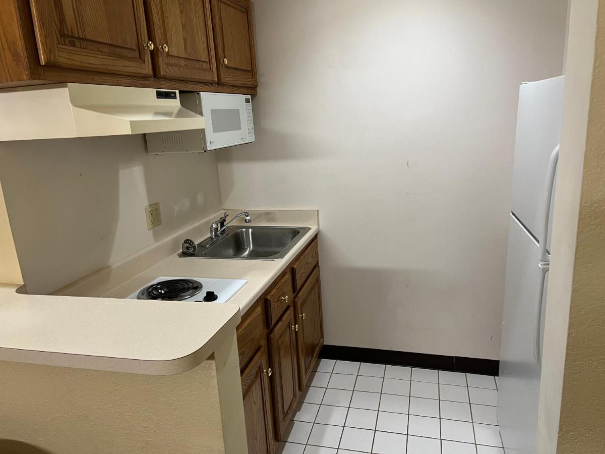 Express Inn & Suites Decatur Εξωτερικό φωτογραφία