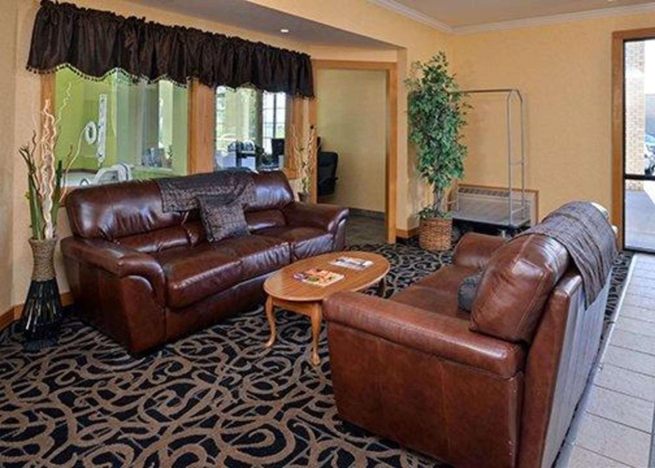 Express Inn & Suites Decatur Εξωτερικό φωτογραφία
